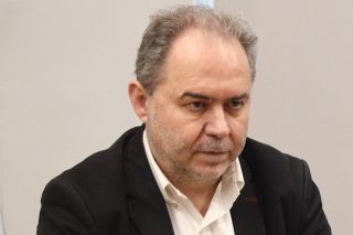 Φωτόπουλος κατά ΠΑΣΟΚ: Ζητάτε 4ήμερο αλλά στελέχη σας συμπράττουν με Παναγόπουλο που έβαλε πλάτη για 6ήμερο